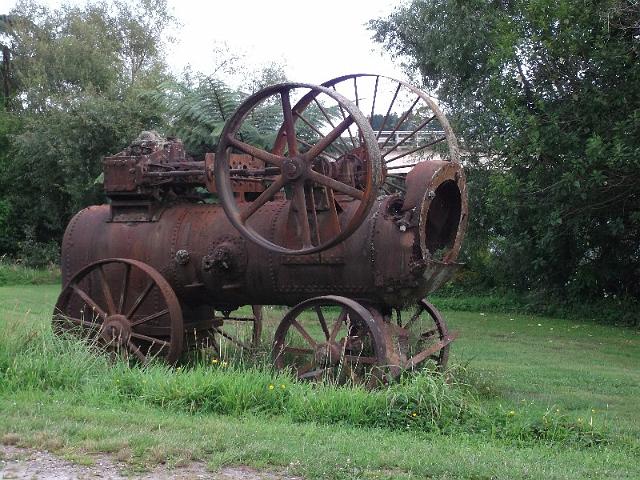 113 old steam engine